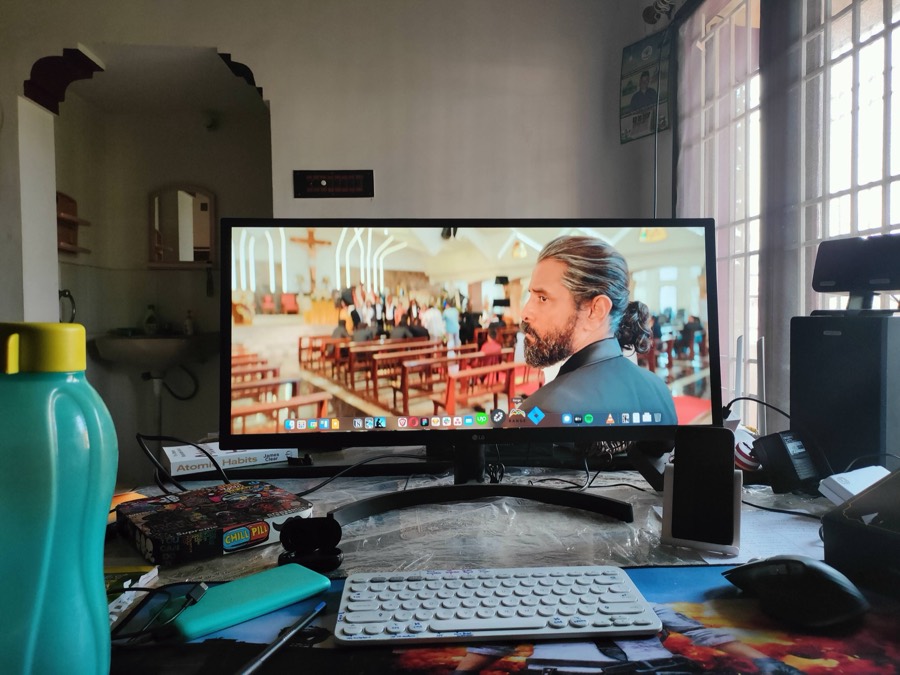 Zain's desk, Feb 2022